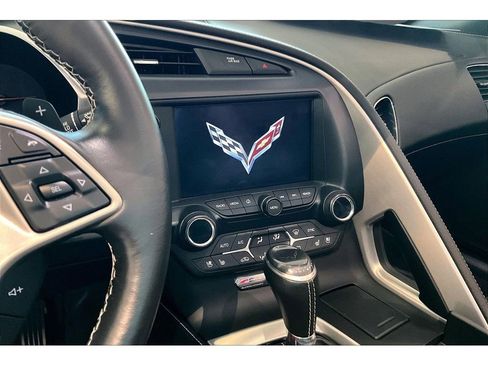 Used 2016 Chevrolet Corvette Z06 w/ 2LZ Preferred Equipment Group image 7