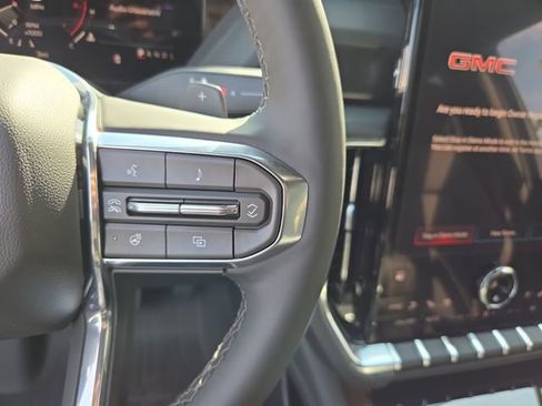 New 2026 GMC Yukon XL Denali w/ LPO, Floor Liner Package image 25