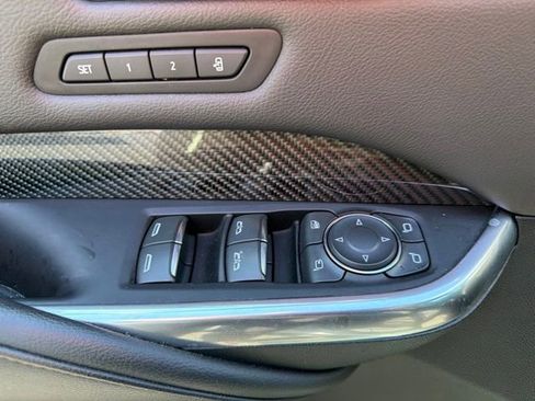 Used 2022 Cadillac XT4 Sport w/ Cold Weather Package AWD/4WD image 19
