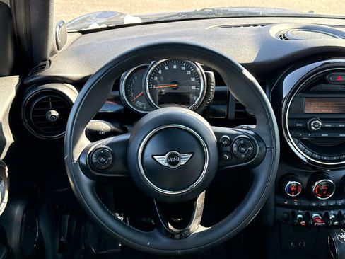 Used 2016 MINI Cooper S image 13