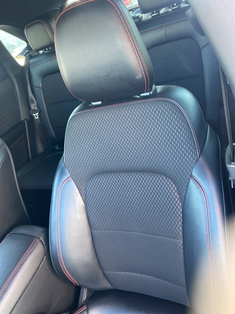 Used 2025 Ford Escape ST-Line AWD/4WD image 19