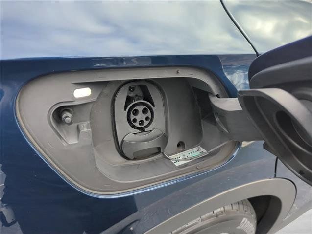 Used 2023 Volkswagen ID.4 Pro RWD image 8