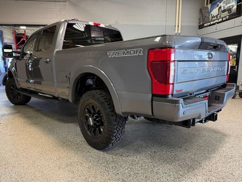 Used 2021 Ford F250 Lariat w/ Tremor Off-Road Package AWD/4WD image 4