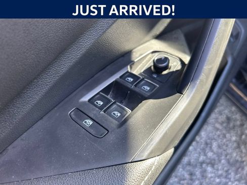 Used 2024 Volkswagen Jetta Sport FWD image 8