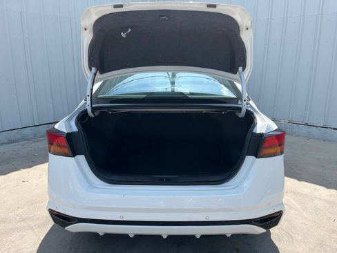Used 2025 Nissan Altima 2.5 SV FWD image 8