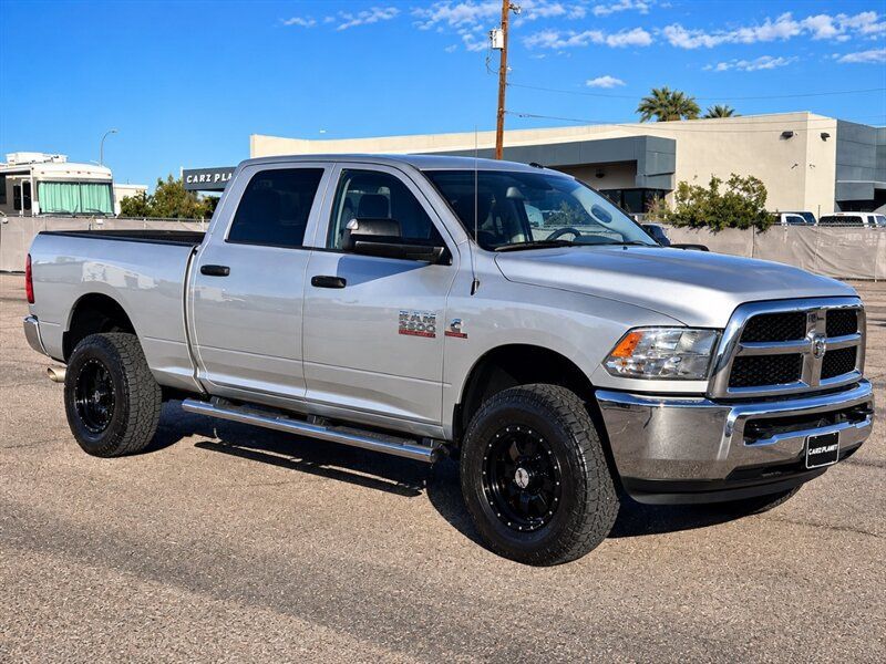 Used 2015 RAM 2500 Tradesman w/ Chrome Appearance Group AWD/4WD image 2