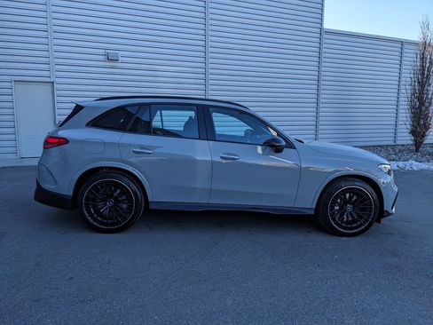 New 2025 Mercedes-Benz GLC 43 AMG 4MATIC image 2