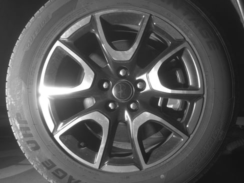 Used 2025 Jeep Compass Trailhawk image 13