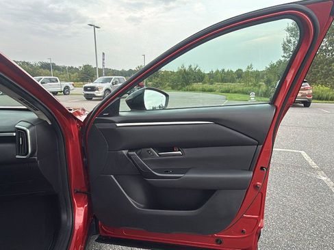 Used 2025 MAZDA CX-50 AWD 2.5 S w/ Cargo Package image 15