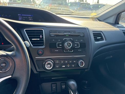 Used 2014 Honda Civic LX image 3
