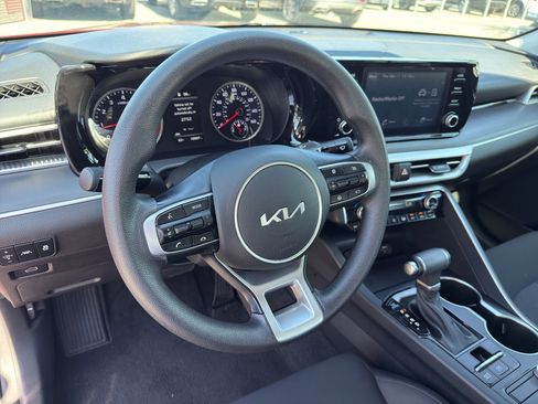 Used 2023 Kia K5 LXS image 35