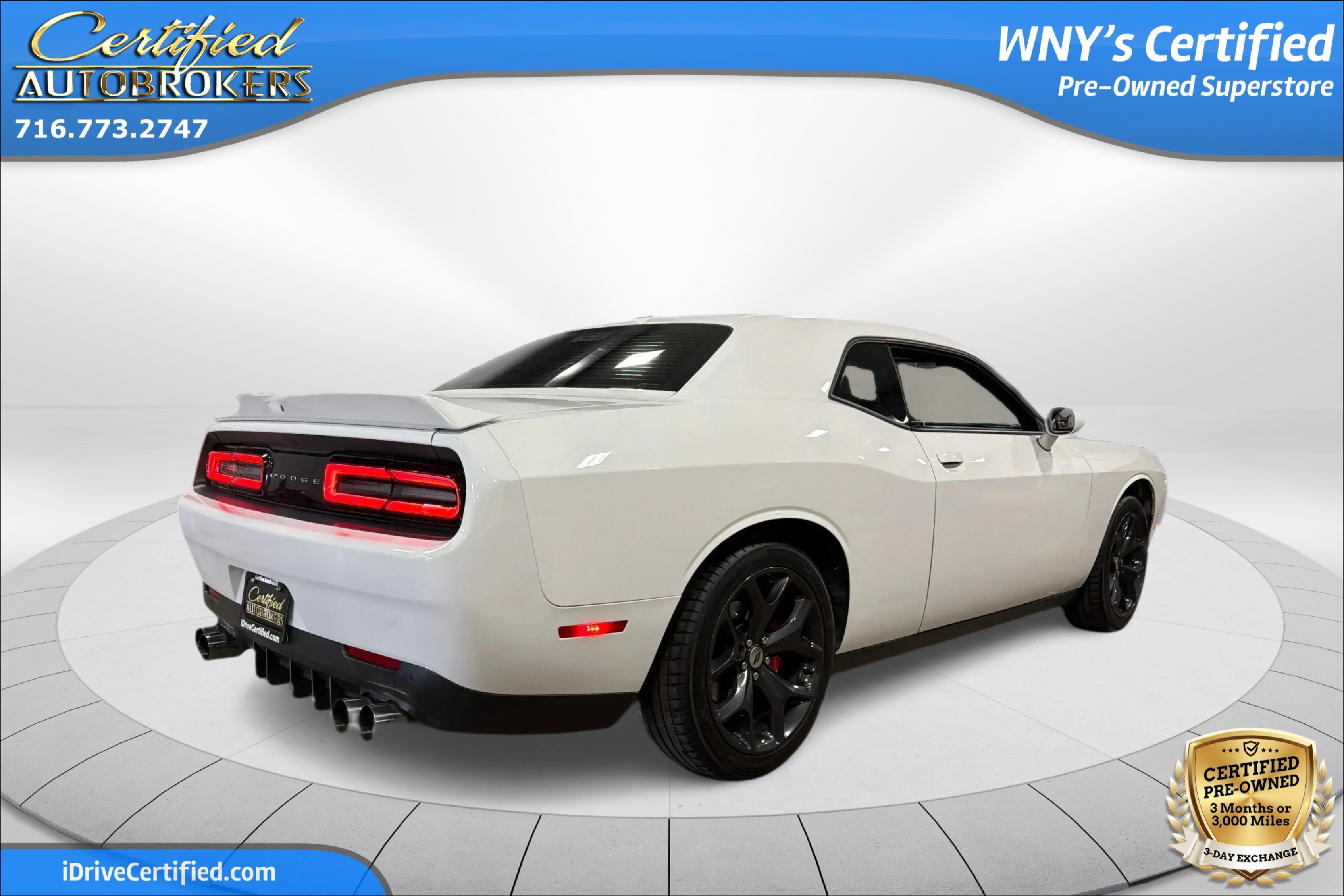 Used 2018 Dodge Challenger SXT Plus RWD image 6