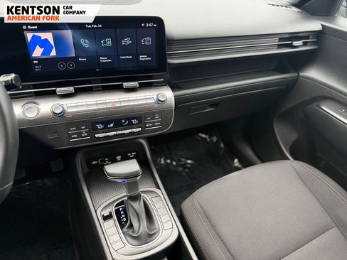 Used 2025 Hyundai Kona SEL image 26