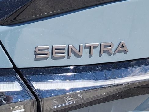 New 2026 Nissan Sentra SR FWD image 10