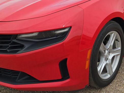 Used 2022 Chevrolet Camaro LT RWD image 10