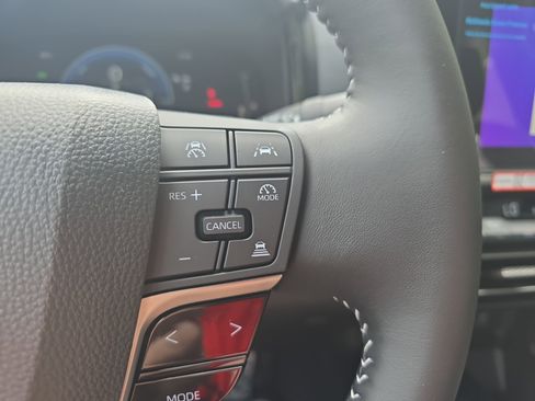 New 2026 Toyota Camry SE FWD image 19