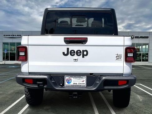 New 2026 Jeep Gladiator Willys image 3