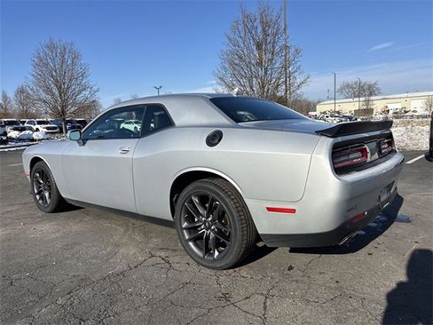 Used 2021 Dodge Challenger GT w/ Plus Package image 8