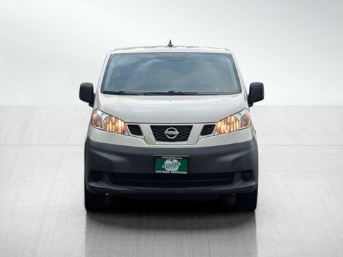 Used 2019 Nissan NV200 S image 2