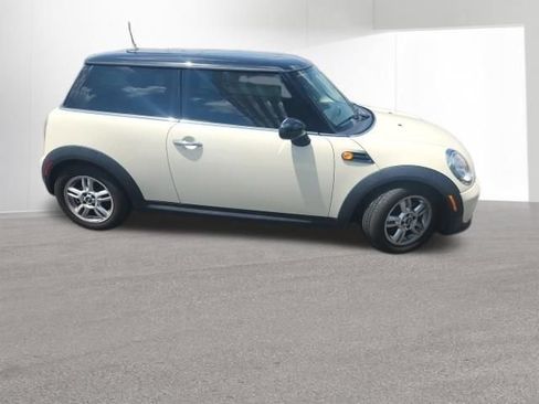 Used 2013 MINI Cooper Hardtop FWD image 6