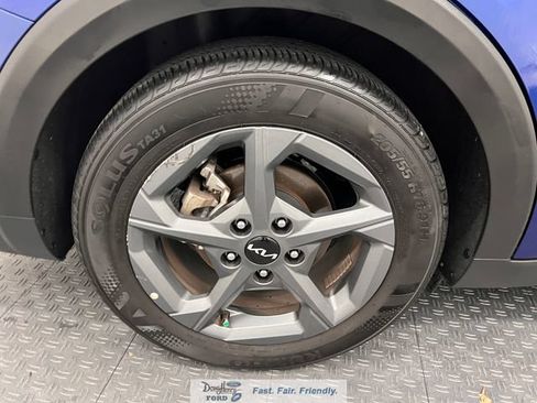 Used 2025 Kia K4 FWD image 15