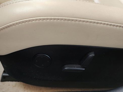 Used 2018 Tesla Model S 100D image 3