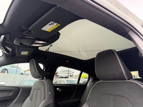 Used 2023 Volvo C40 P8 Recharge Ultimate w/ Protection Package Premier AWD/4WD image 19