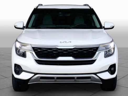 Used 2023 Kia Seltos EX AWD/4WD image 4