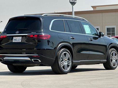 Used 2024 Mercedes-Benz GLS 450 4MATIC image 6