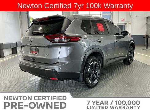 Used 2024 Nissan Rogue SV w/ SV Premium Package FWD image 24