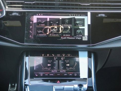 New 2025 Audi RS Q8 performance image 22