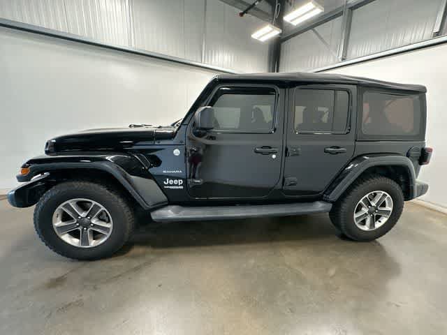 Used 2019 Jeep Wrangler Unlimited Sahara AWD/4WD image 2