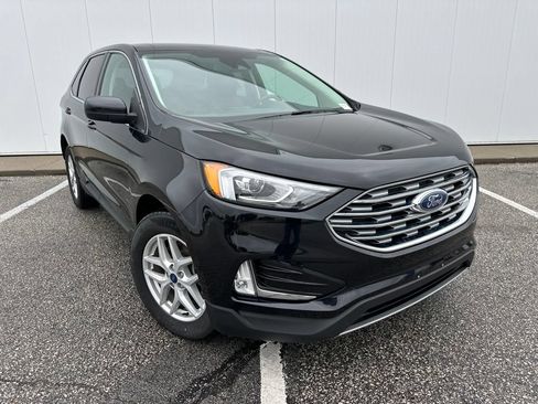 Certified 2022 Ford Edge SEL w/ Convenience Package AWD/4WD image 10