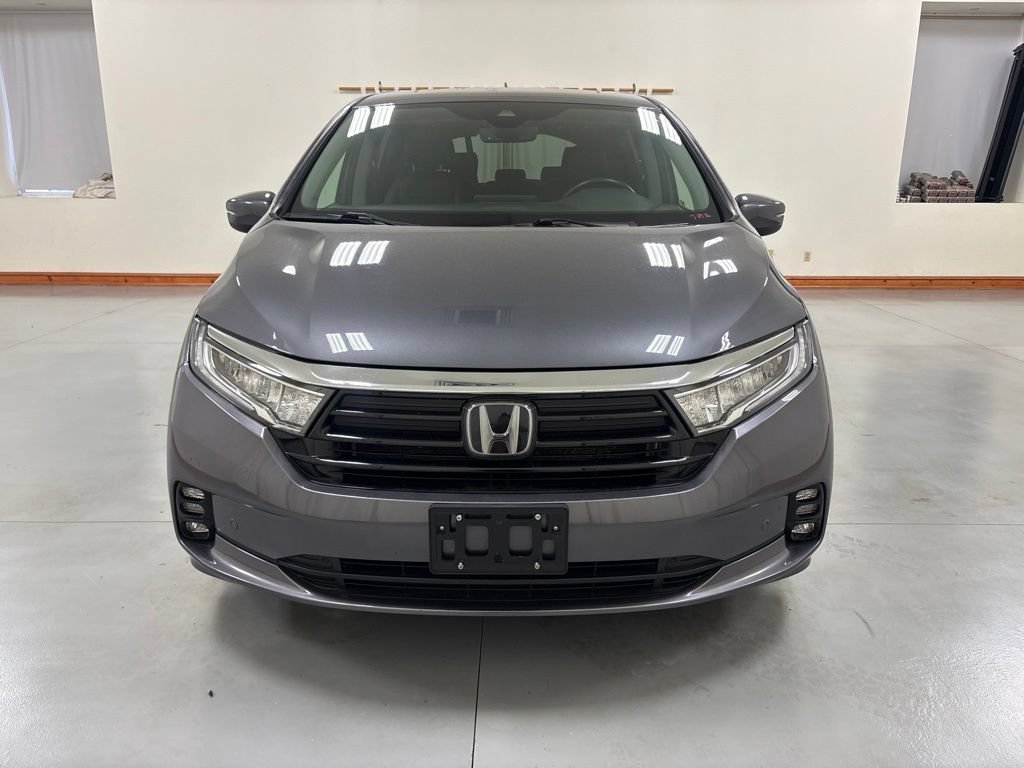 Used 2021 Honda Odyssey Touring image 3