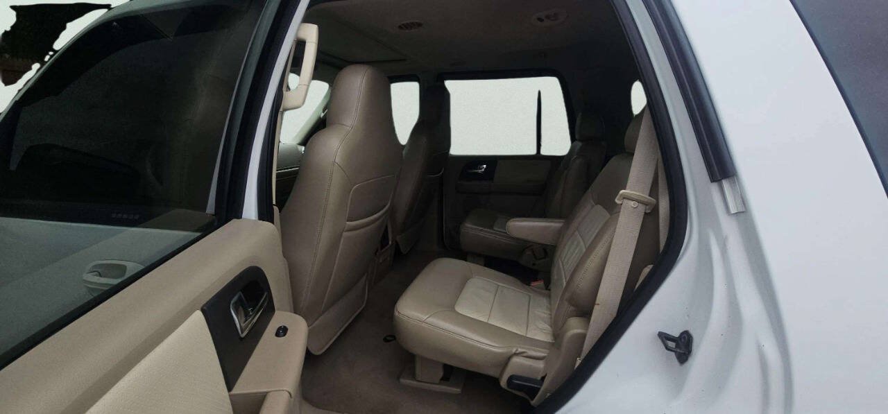 Used 2005 Ford Expedition Eddie Bauer RWD image 7
