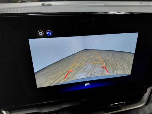 Used 2025 Chevrolet Equinox LT image 10