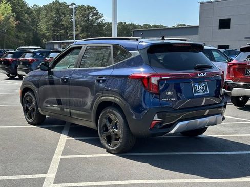 New 2026 Kia Seltos EX FWD image 9