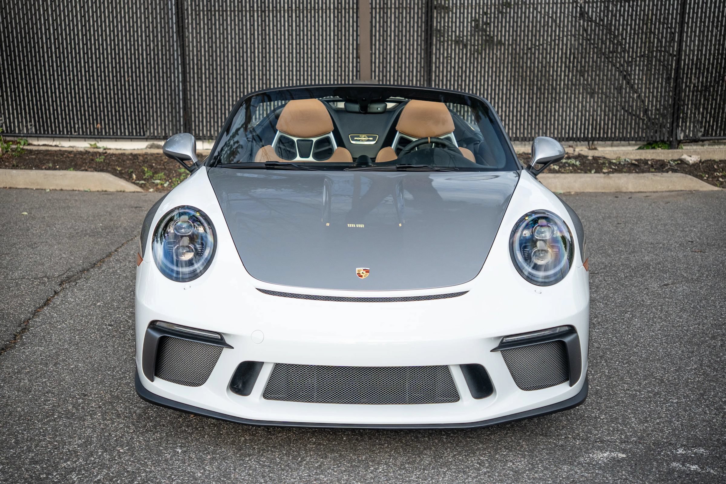 Used 2019 Porsche 911 Speedster RWD image 13