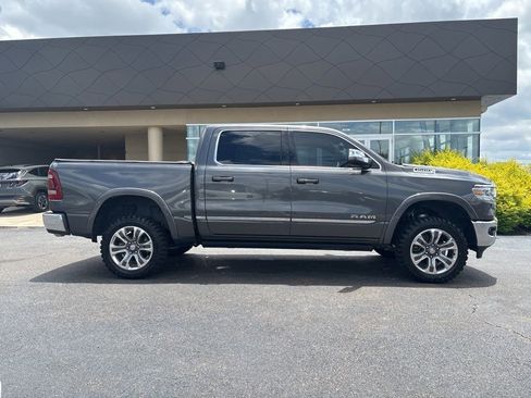 Used 2023 RAM 1500 Limited AWD/4WD image 4