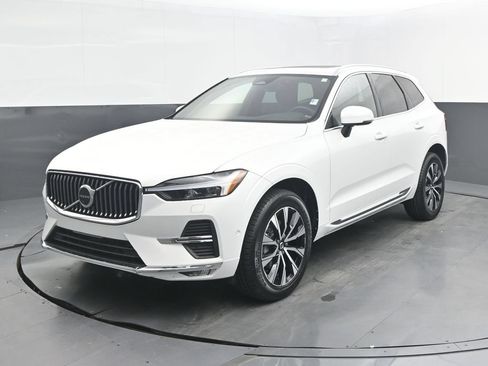 Certified 2023 Volvo XC60 B5 Plus w/ Climate Package FWD image 1