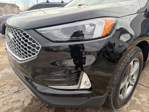 Used 2024 Ford Edge SEL w/ Convenience Package image 17