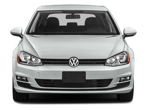 Used 2016 Volkswagen Golf S FWD image 4