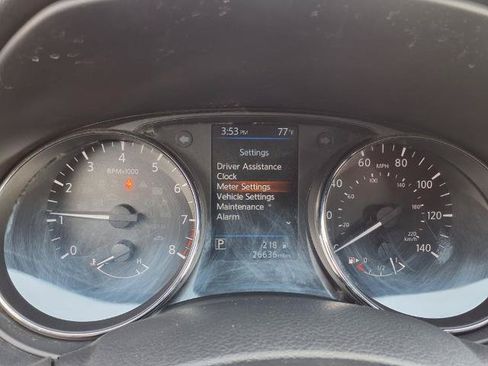 Certified 2022 Nissan Rogue Sport SV w/ Technology Package AWD/4WD image 9