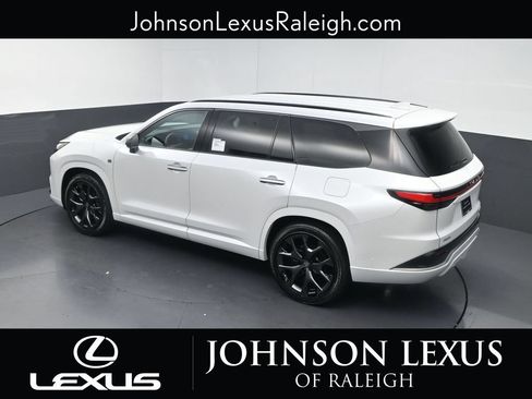 New 2026 Lexus TX 500h AWD w/ Technology Package image 27