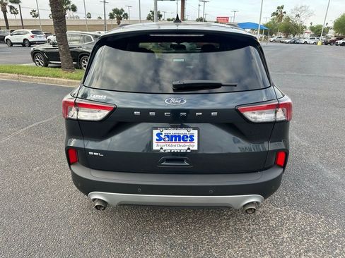 Used 2022 Ford Escape SEL image 5