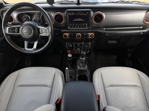 Used 2022 Jeep Gladiator Mojave w/ LED Lighting Group AWD/4WD image 13