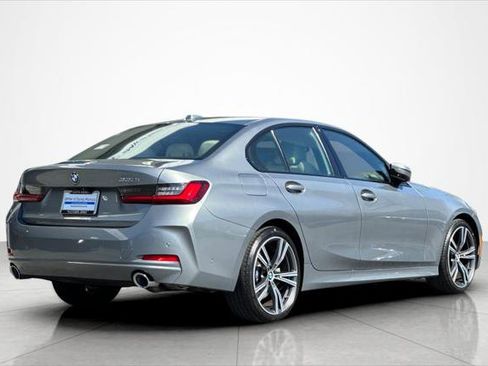 Used 2023 BMW 330i Sedan w/ Parking Assistance Package image 5
