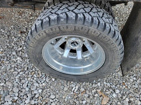 Used 2017 Chevrolet Silverado 3500 LT w/ LT Convenience Package image 8