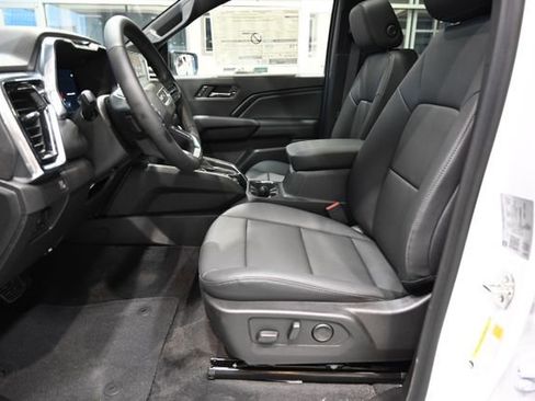 New 2026 GMC Canyon Elevation w/ Convenience Package image 11