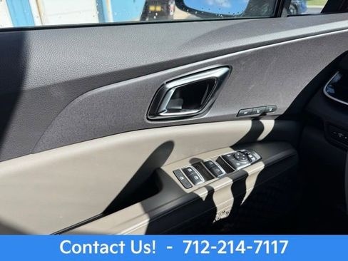 New 2026 Kia Carnival SX image 25